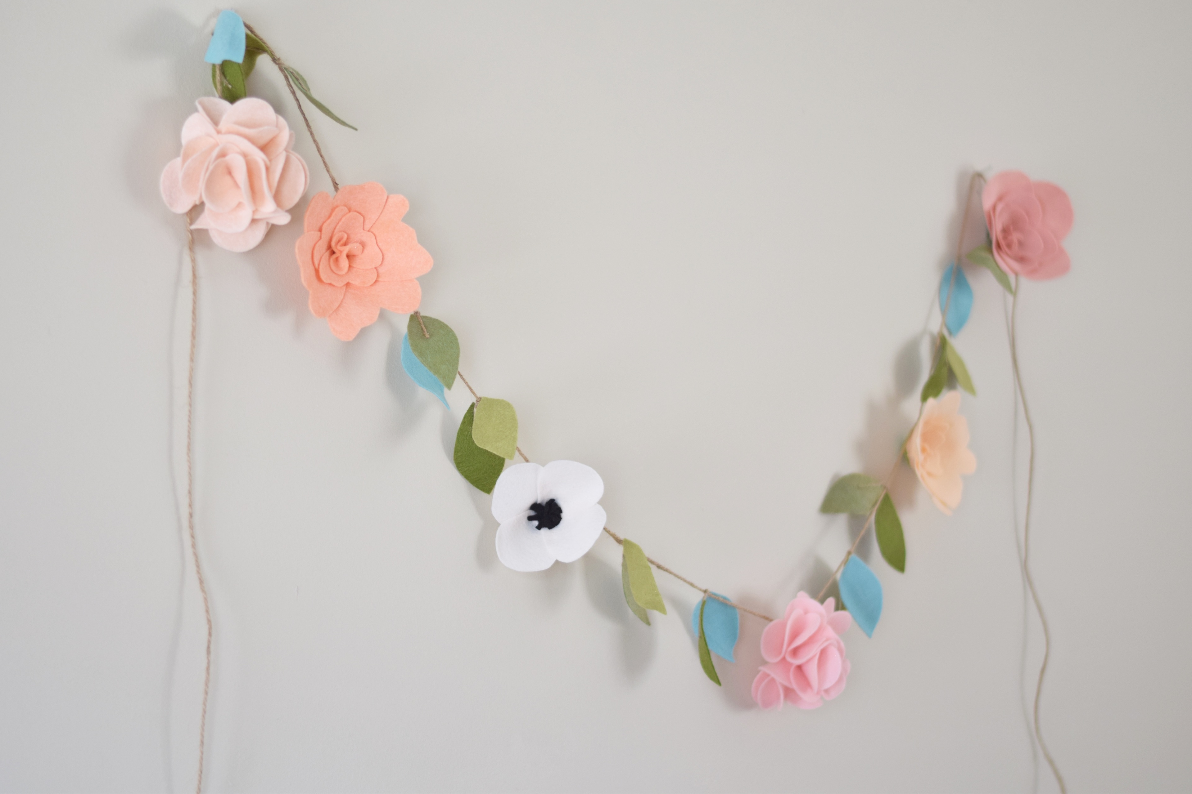 Blooming Wall Art: DIY Felt Flower Garland to Elevate Your Space — Resa  Curbo Creative